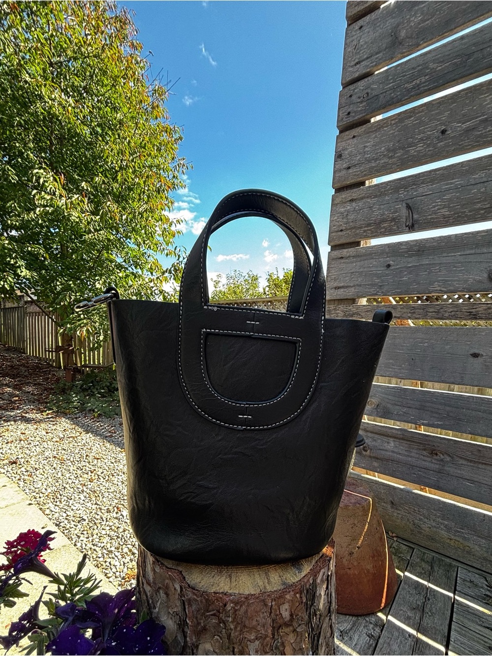 Black Vegan Leather Tote Bag with Contrast Stitching - Picture 7 of 9